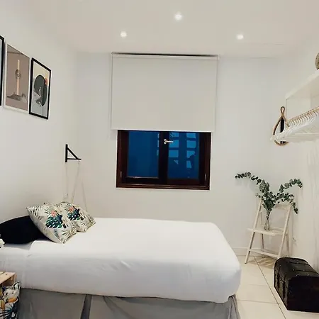 Apartament Puerta Del Camino 6 *