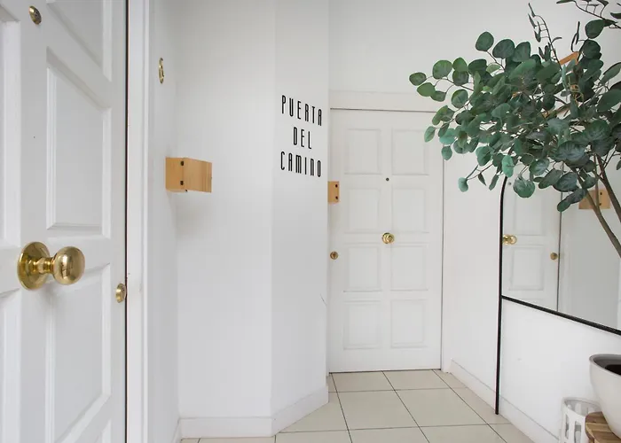 Apartment Puerta Del Camino 6